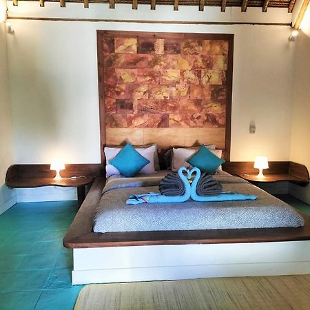 Tiki Boutique Hotel Spa Lombok Selong Belanak Buitenkant foto