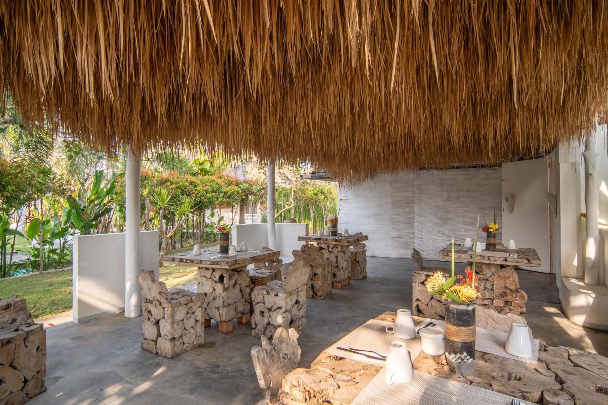 Tiki Boutique Hotel Spa Lombok Selong Belanak Buitenkant foto